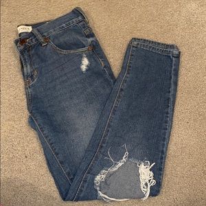 Bullhead Skinny Boyfriend Jeans
